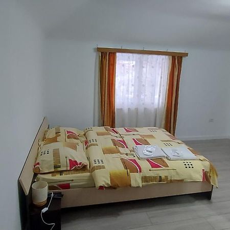 Antic House Hotel Predeal Ngoại thất bức ảnh